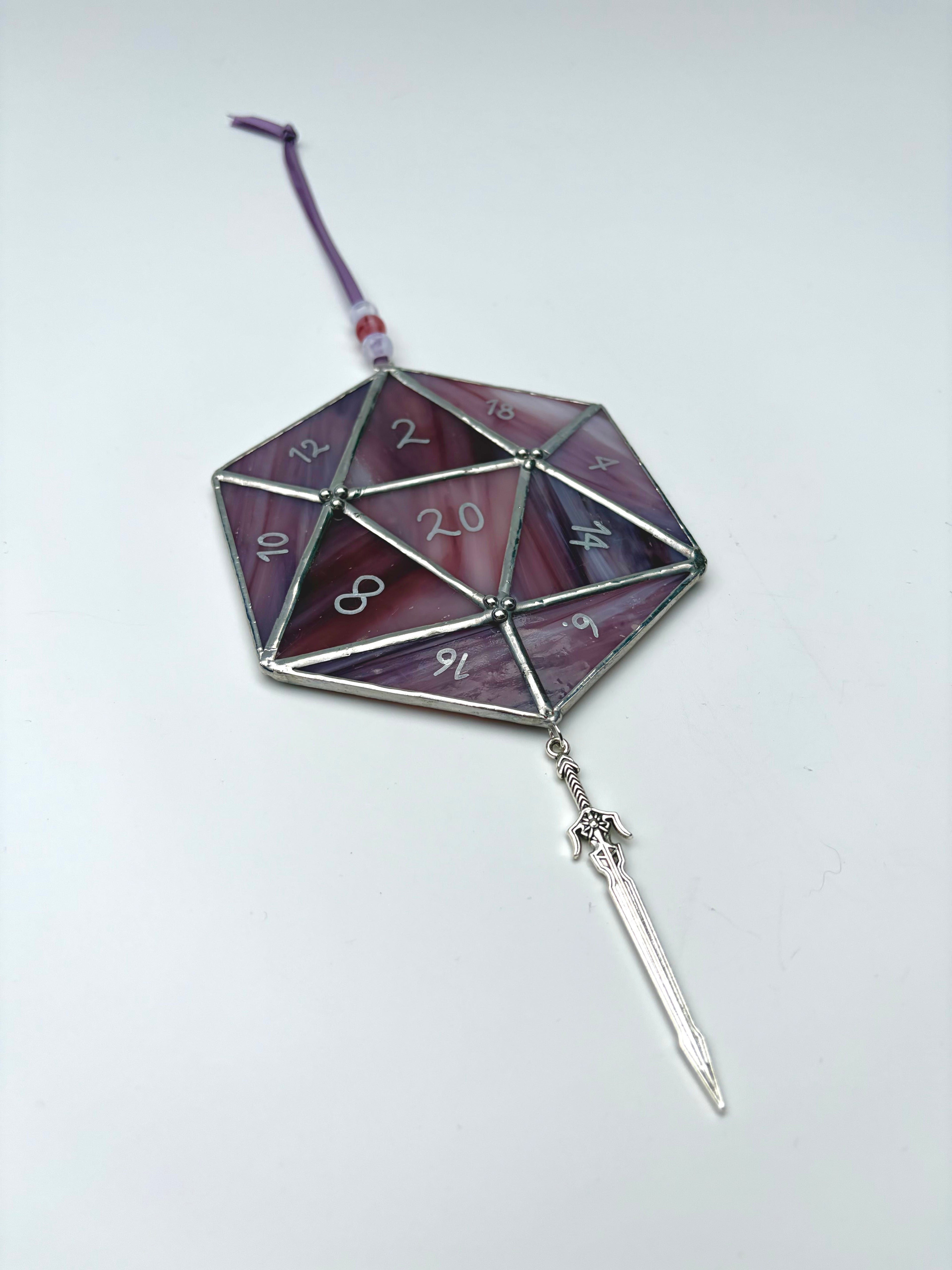 D20 - Paars